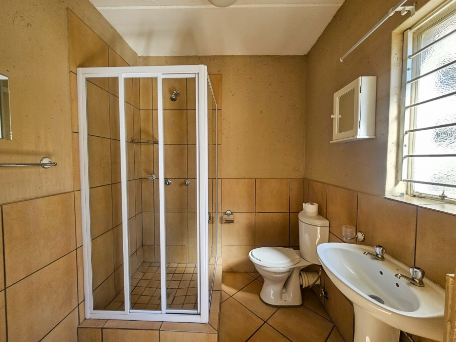 1 Bedroom Property for Sale in Van Der Hoff Park North West